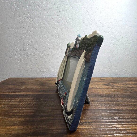 3D Lighthouse Nautical With Sailboats Frame Resin Design Holds 4 x 3 Inch Photo - Picture 6 of 15